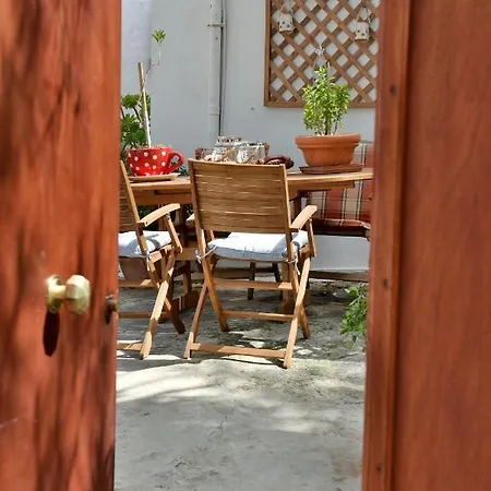 Grandmas Guest House Hydra  Exterior photo
